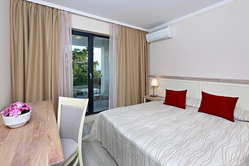Private Apartments In White Rock Castle บัลชิค ห้อง รูปภาพ