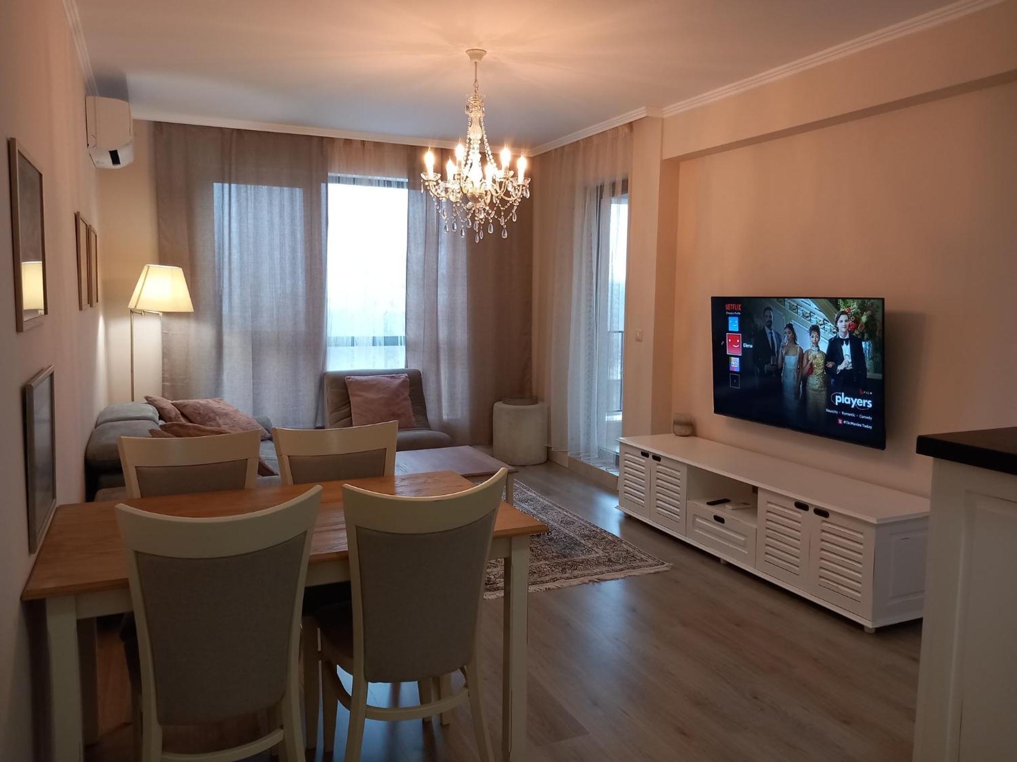 Private Apartments In White Rock Castle บัลชิค ภายนอก รูปภาพ