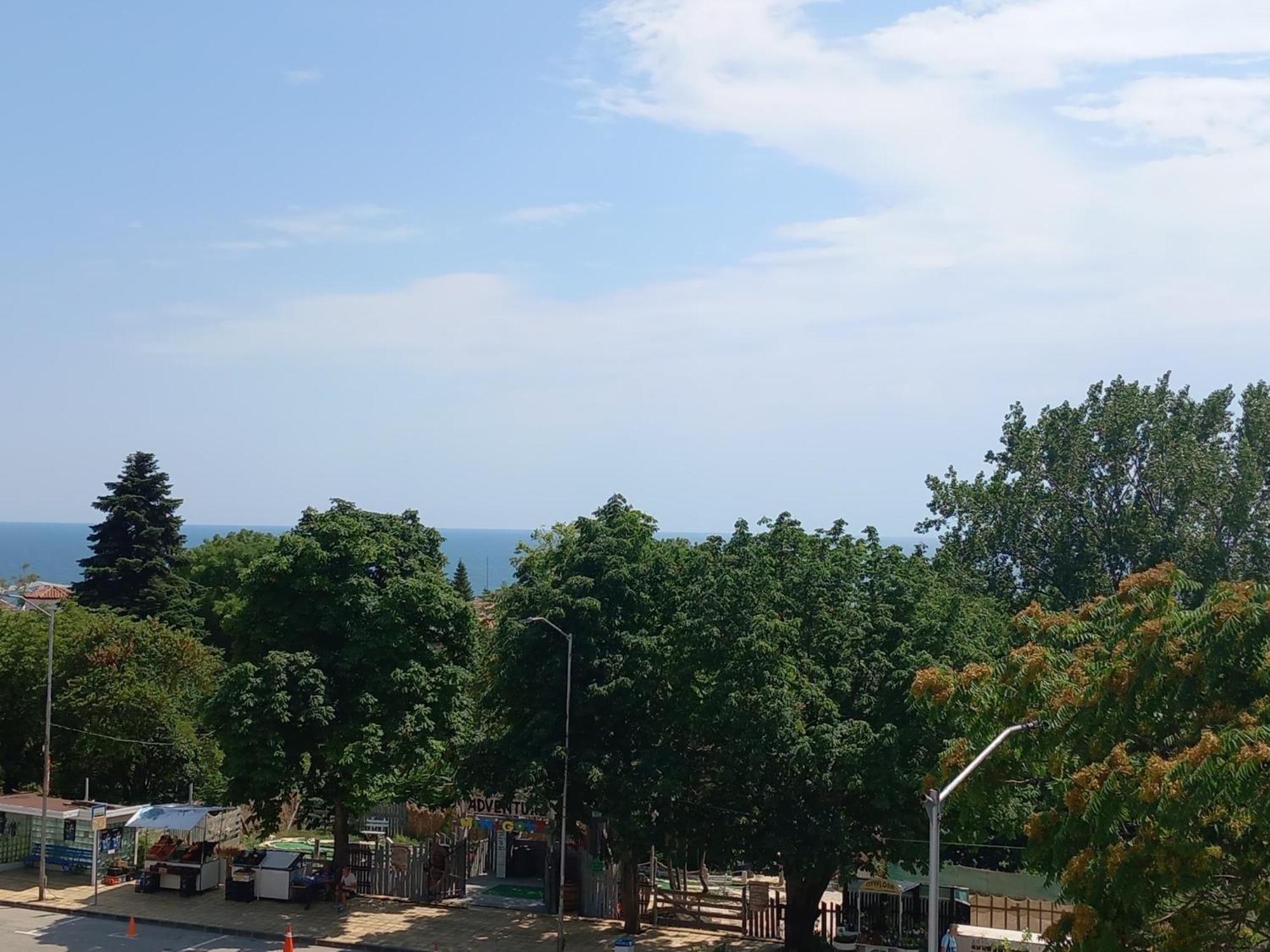 Private Apartments In White Rock Castle บัลชิค ภายนอก รูปภาพ